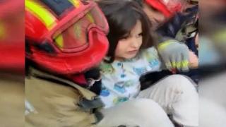 Enkazdan çıkarılan 5 yaşındaki Serap Ela: Ben çok ağırım ama