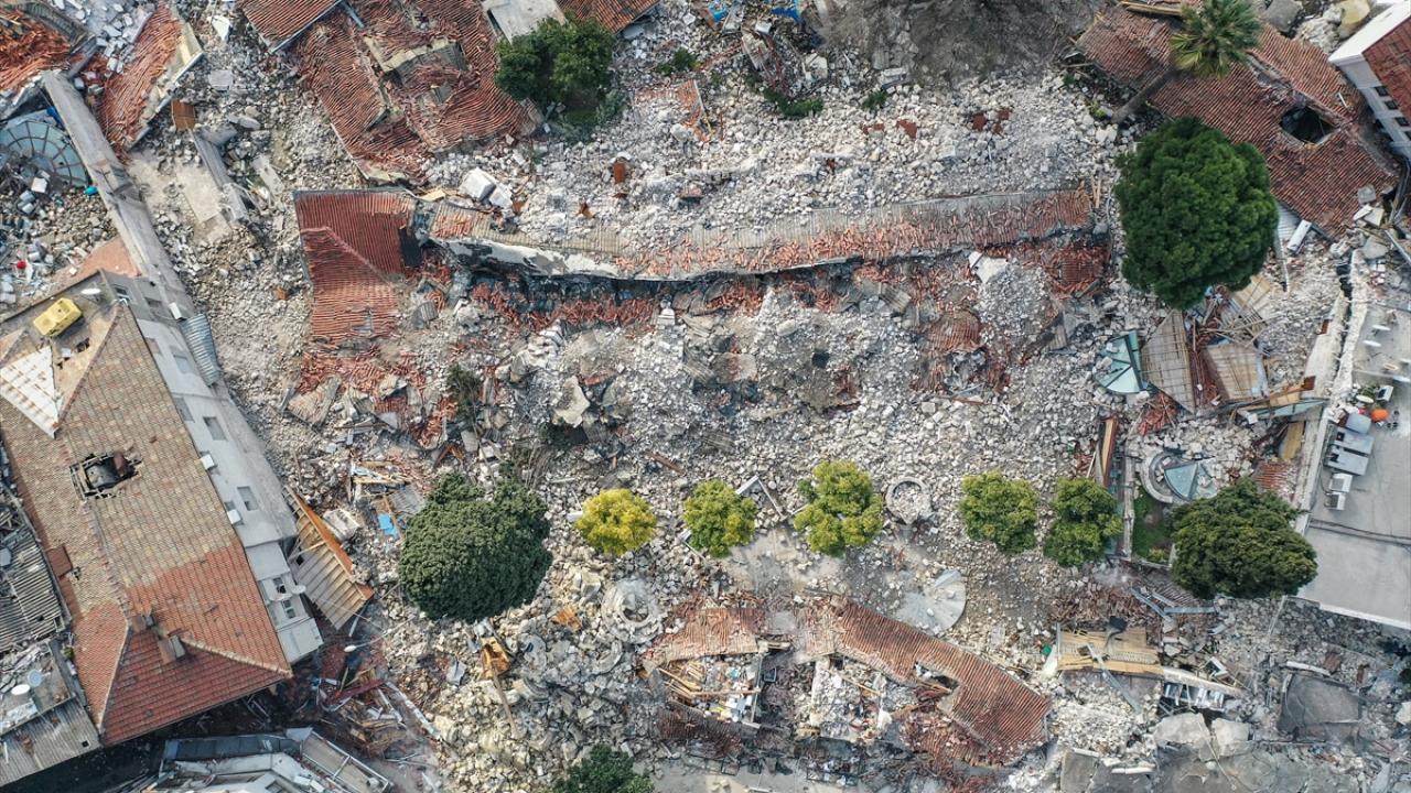 16. yüzyılda inşa edilen cami yıkıldı