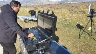 Baha ve Poyraz arama-kurtarma ekiplerinin gözü oldu