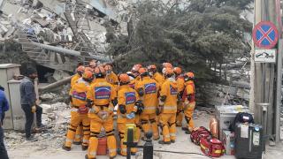 Japon arama-kurtarma ekipleri asrın felaketi için görev başında