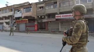 Mehmetçik Hatay'da asayiş için görevine aralıksız devam ediyor