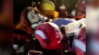185 saat sonra gelen mucize: 10 yaşındaki Ayça kurtarıldı