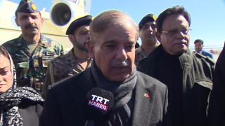 Pakistan Başbakanı Şerif: Bu felaketin üstesinden geleceğinize şüphem yok