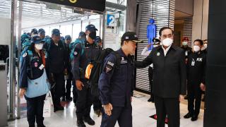 Tayland arama kurtarma ekibini Başbakan Prayut karşıladı