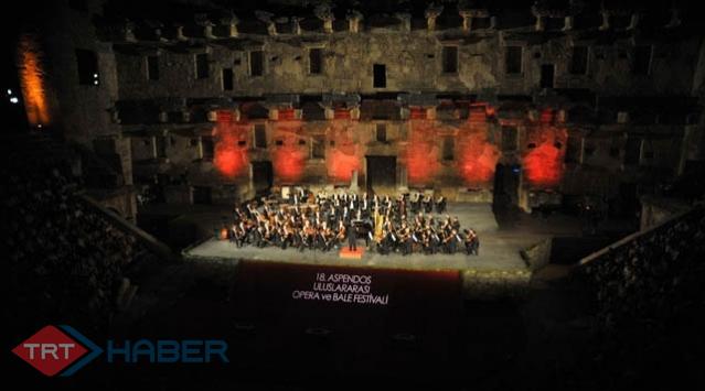 Rus Opera Dergisinden Antalyaya Övgü