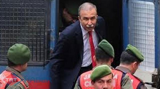 "Devrimci Karargah"ta Davalar Birleşti