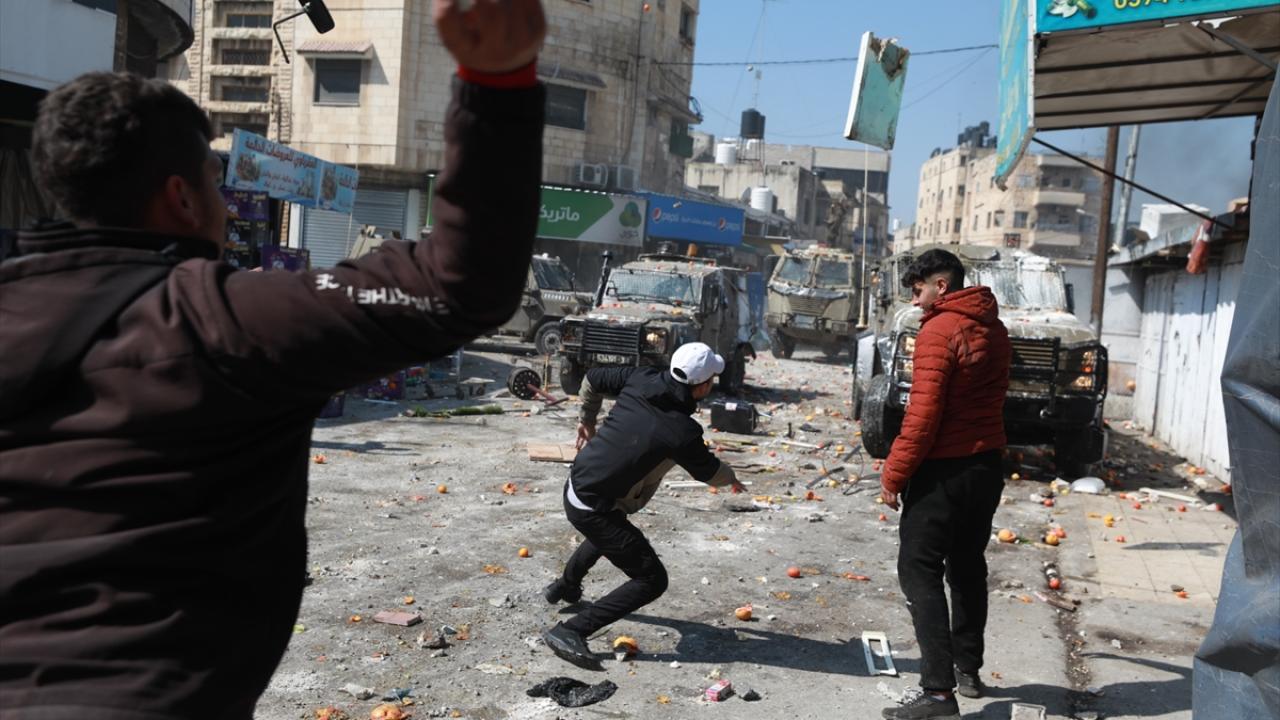 2 gazeteci yaralandı