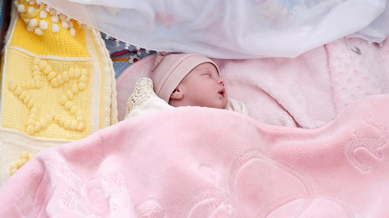 Erdoğan'ın ismini koyduğu "Ayşe Betül" bebek ailesini hayata bağladı