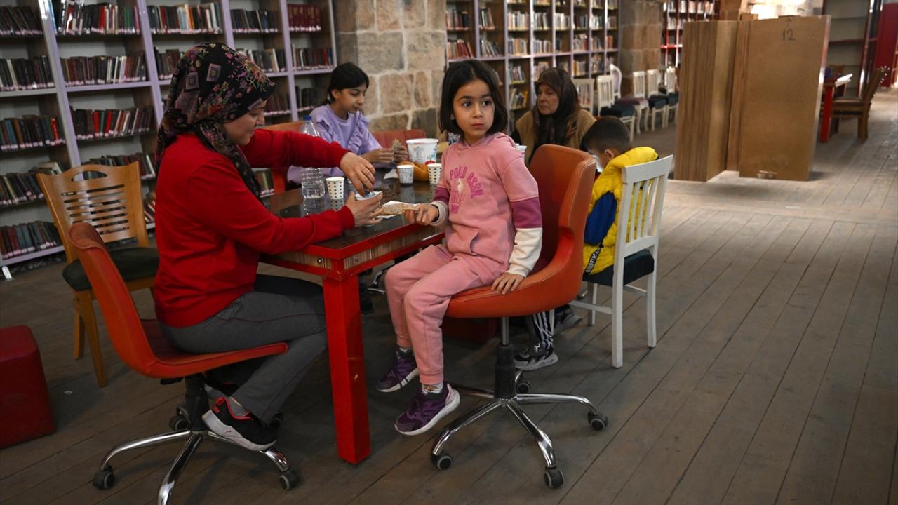 "Daha önce bir kütüphanede yaşayacağımı tahmin etmezdim"