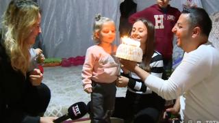 TRT Haber ekibinden 3 yaşındaki Nurhayat'a doğum günü sürprizi
