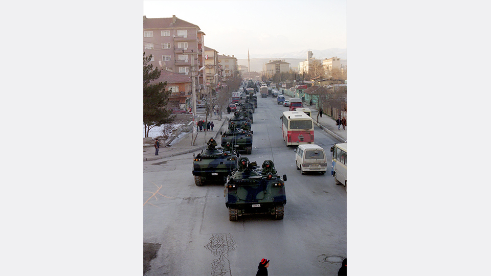 İran`ın Ankara Büyükelçisi protesto edildi