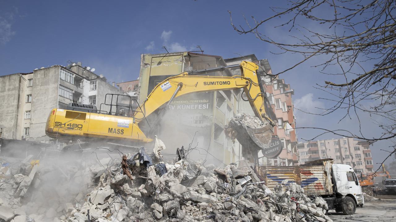 Yumuşak kat kaynaklı hasarlar