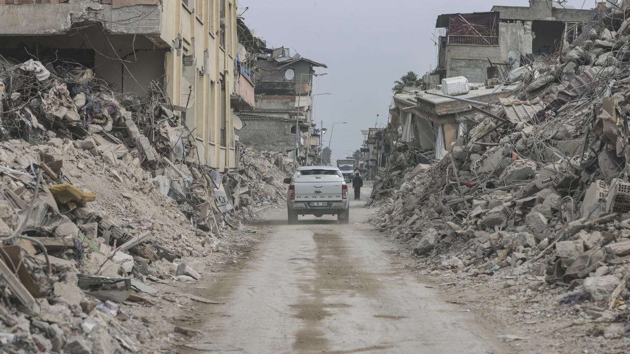Yönetmelik kurallarına uyulmayan yapılar ciddi hasar gördü