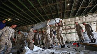 İnsani yardım malzemelerini taşıyan kargo uçağı İncirlik Hava Üssü'ne ulaştı
