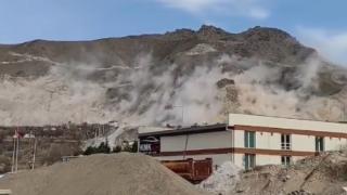 Kayseri'deki depremlerin ardından heyelan oluştu