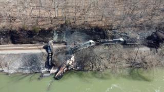 ABD'de tren raydan çıktı: 3 kişi yaralı