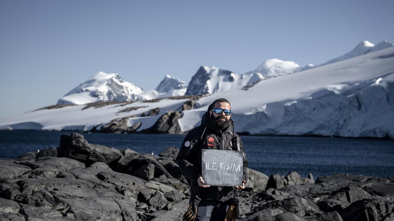 Antarktika`ya ayak bastığı 8. seferinde iletişimin önemini vurguladı