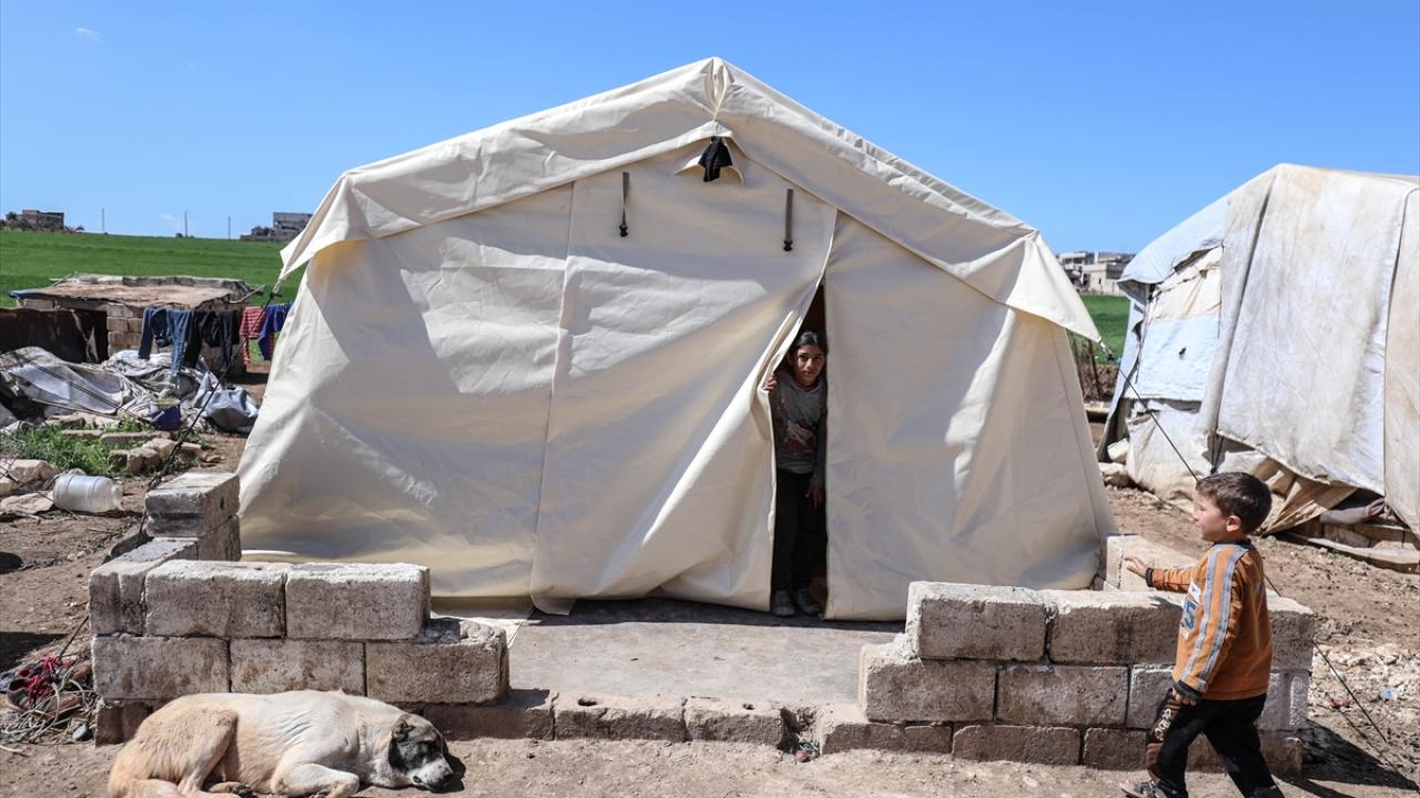 "Bir poşet ekmek alacak paramız yok"