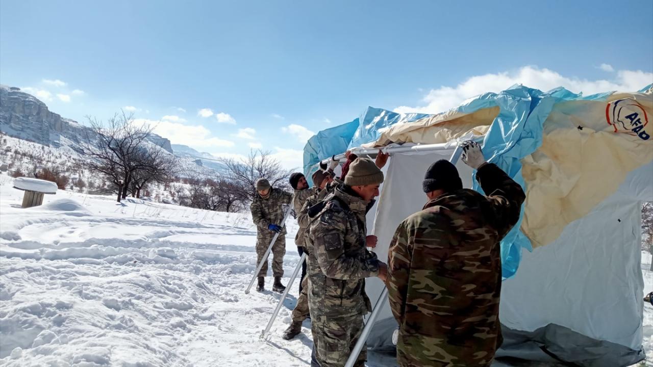 22 Mehmetçik okulu kuruldu