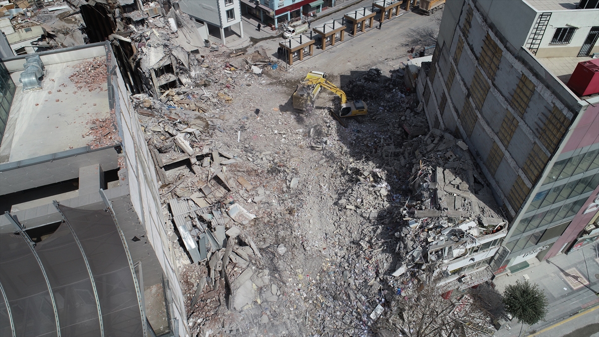 4 bin 655 bina yıkıldı