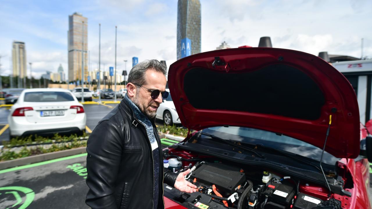 "Şarj istasyonlarında yoğunluk oluşmaması için şarj istasyonu ağı artırılmalı"