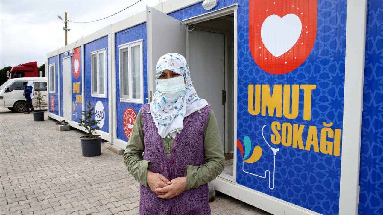 "Hem depremin stresini atıyorum hem de para kazanıyorum"