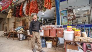 Hatay'ın tarihi Uzun Çarşı'sı eski bayramları özlüyor