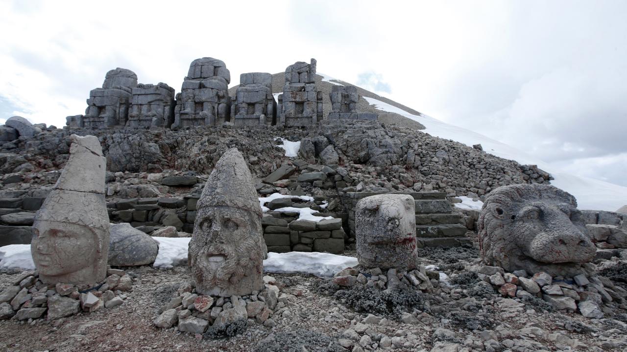 Nemrut Dağı