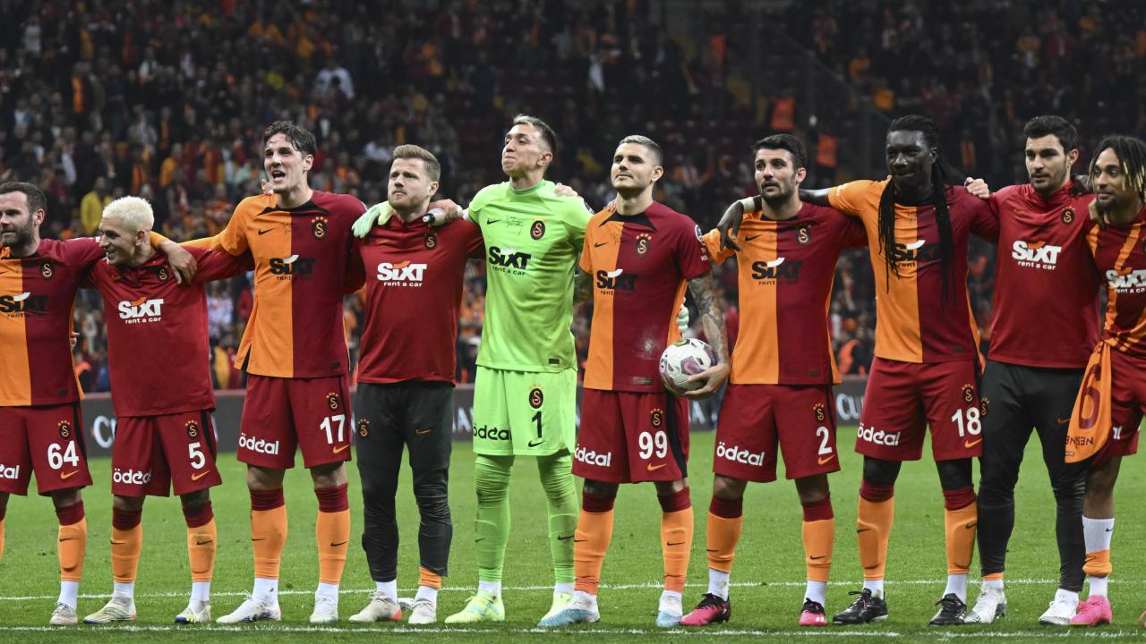  Zaniolo, Nef Stadı`ndaki üçüncü maçında da gol attı