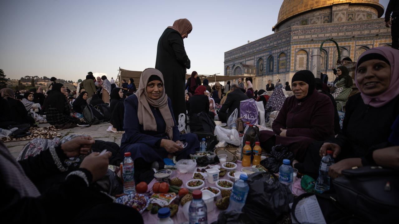 "Mescid-i Aksa’daki ramazan atmosferi büyüleyici"