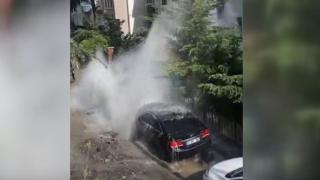 Trabzon'da ana su hattı patladı