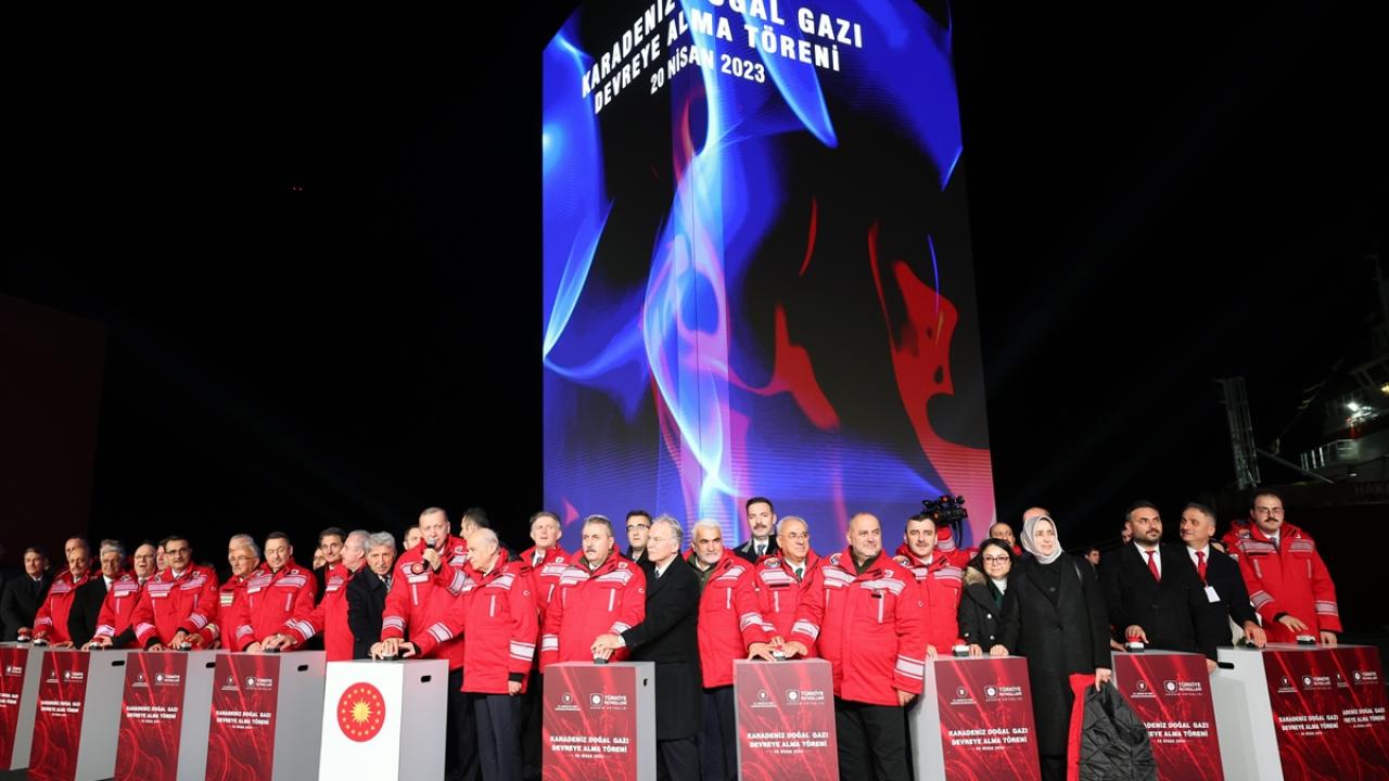 "Konutlarda doğal gaz tüketimi bir ay ücretsiz"