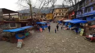 Bursa'nın "Osmanlı köyü" Cumalıkızık FPV dronla görüntülendi