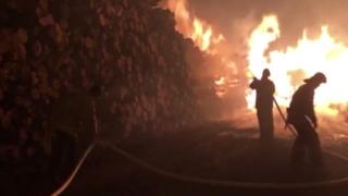 Rusya'da bir köyde yangın: 178 yapı kül oldu