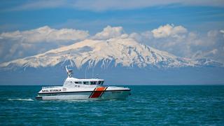 Göç yolundaki inci kefalinin korunmasına Sahil Güvenlik ekipleri de destek veriyor