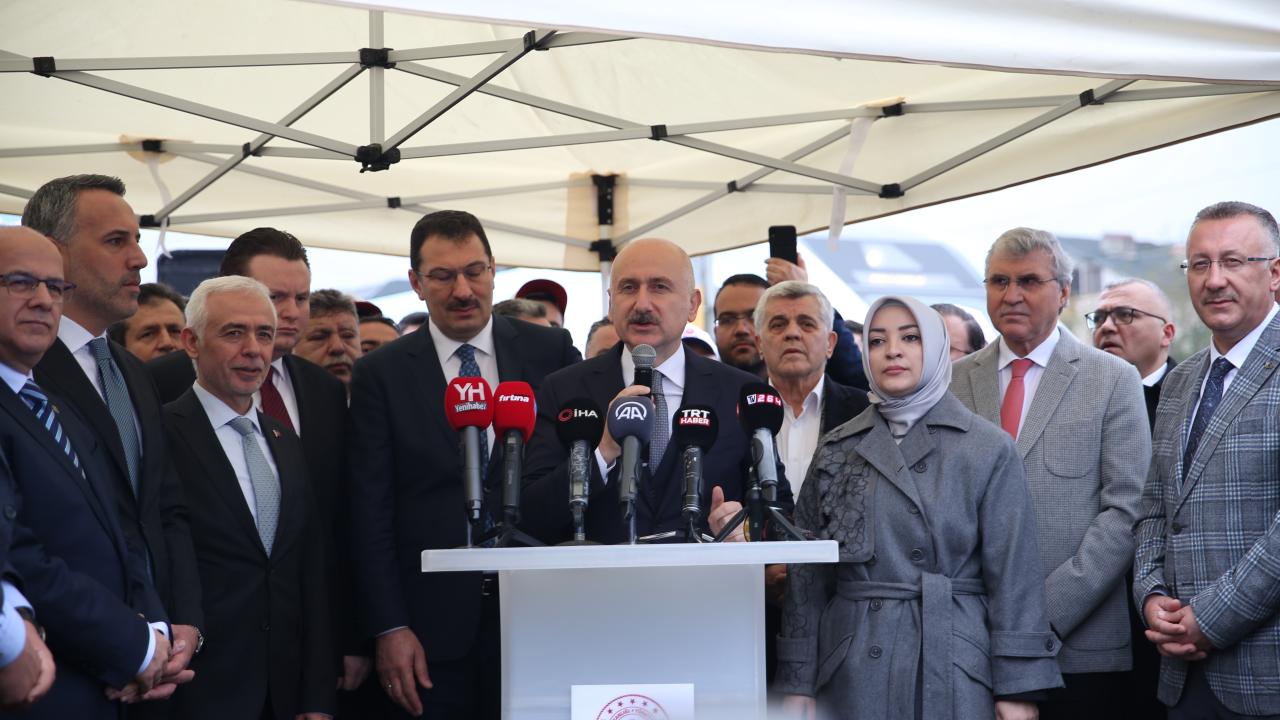 Toplam demir yolu ağı 13 bin 896 kilometreye ulaştı