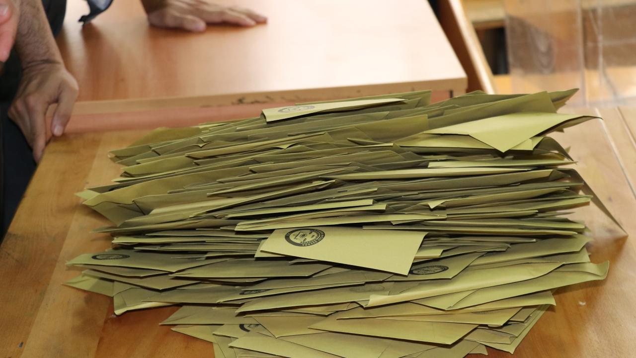 300-400 BİN ARASINDAKİ İLÇELER