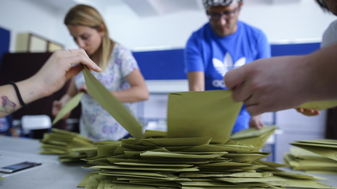 EN DÜŞÜK SEÇMENE SAHİP İLÇE