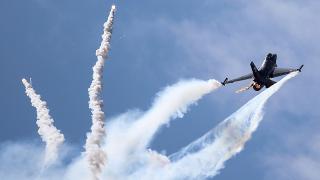 SOLOTÜRK'ten nefes kesen gösteri uçuşu