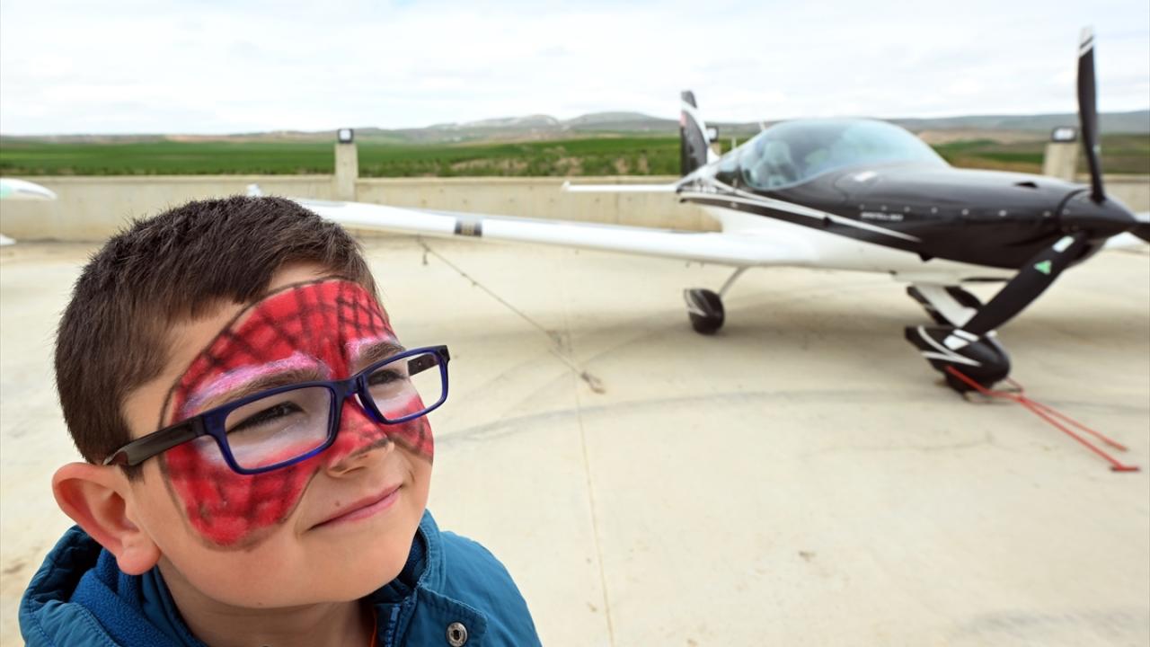 "Hayaller kurmaya başlıyorlar"