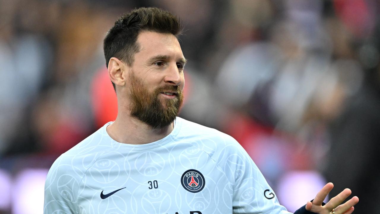 Lionel Messi (Futbolcu) 130 milyon dolar