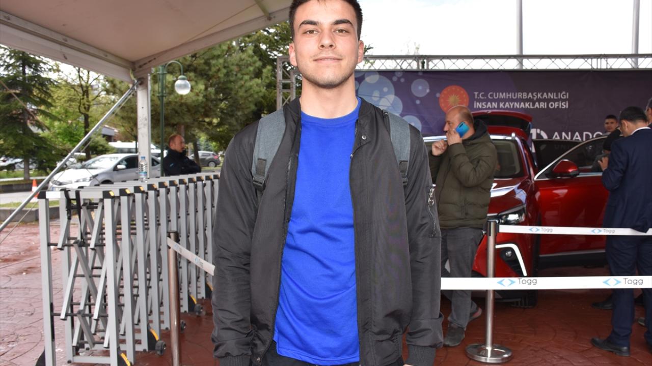 "Ben de yerli otomobiller üzerine çalışmak istiyorum"