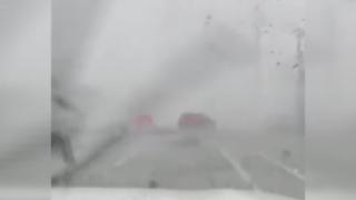 ABD’deki hortumda araçlar uçtu