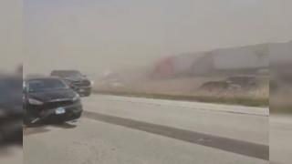 ABD’deki kum fırtınasında 40’dan fazla araç birbirine girdi: 30 yaralı