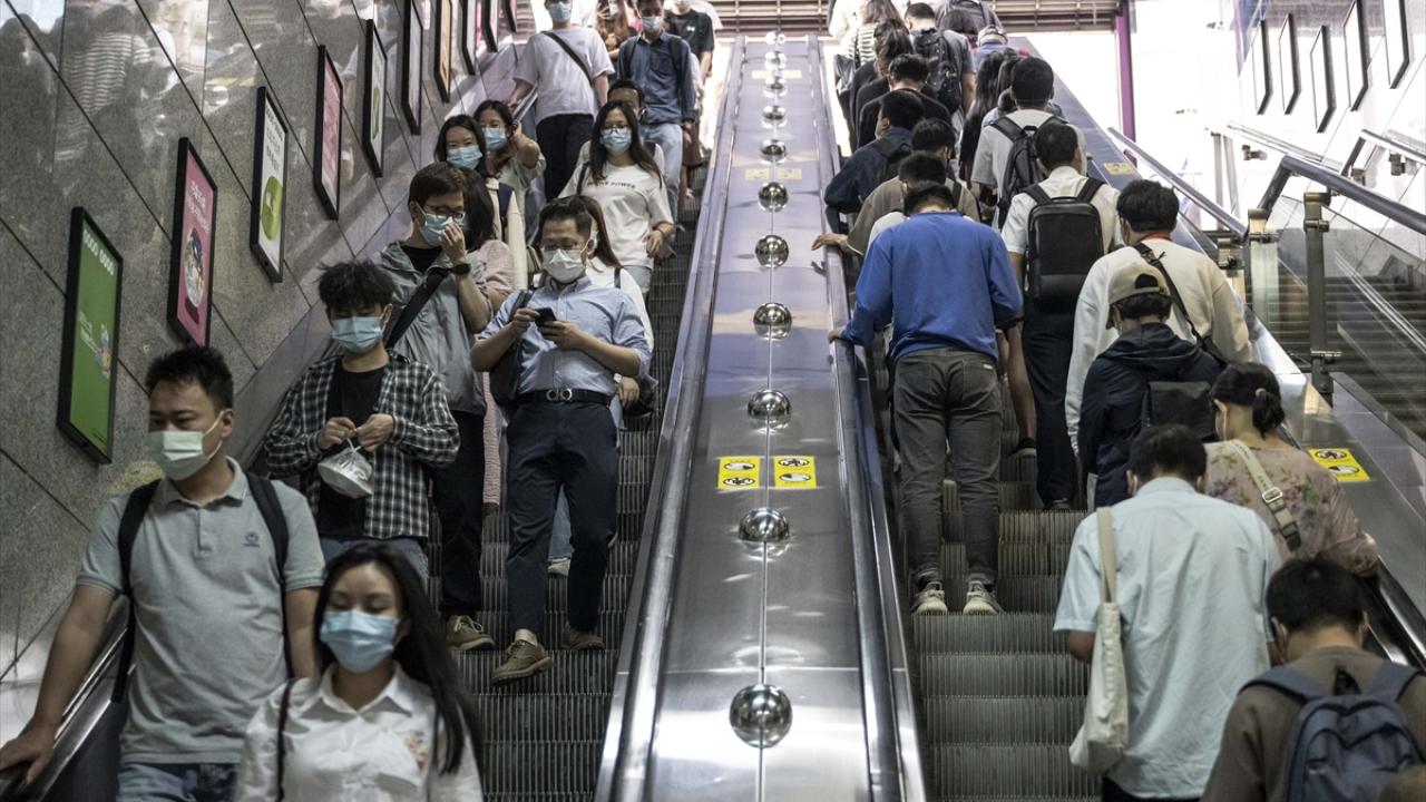 Çin`in "tek çocuk" politikası, nüfus artış hızının azalmasında etkili oldu