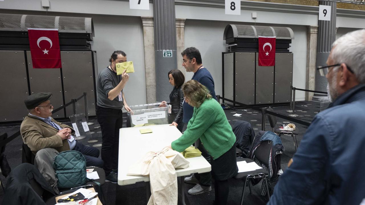 Manchester`da rahat bir seçim süreci geçirildi