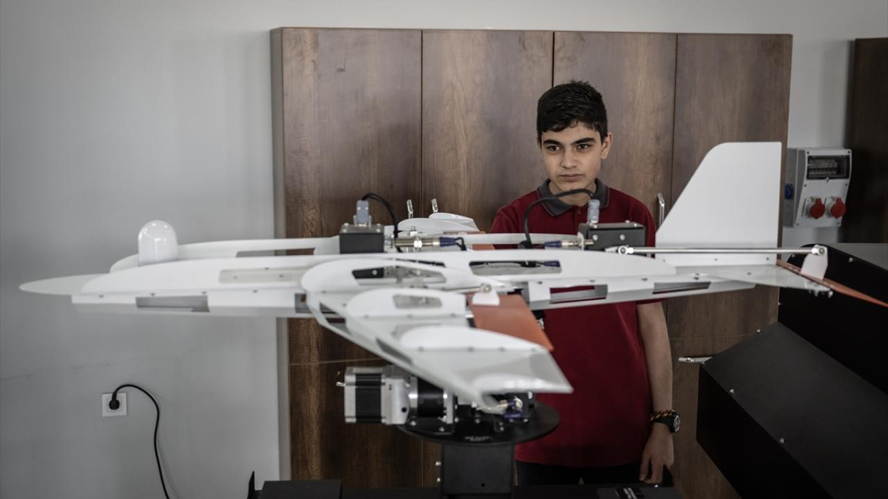 Öğretmenler de özel seçilecek