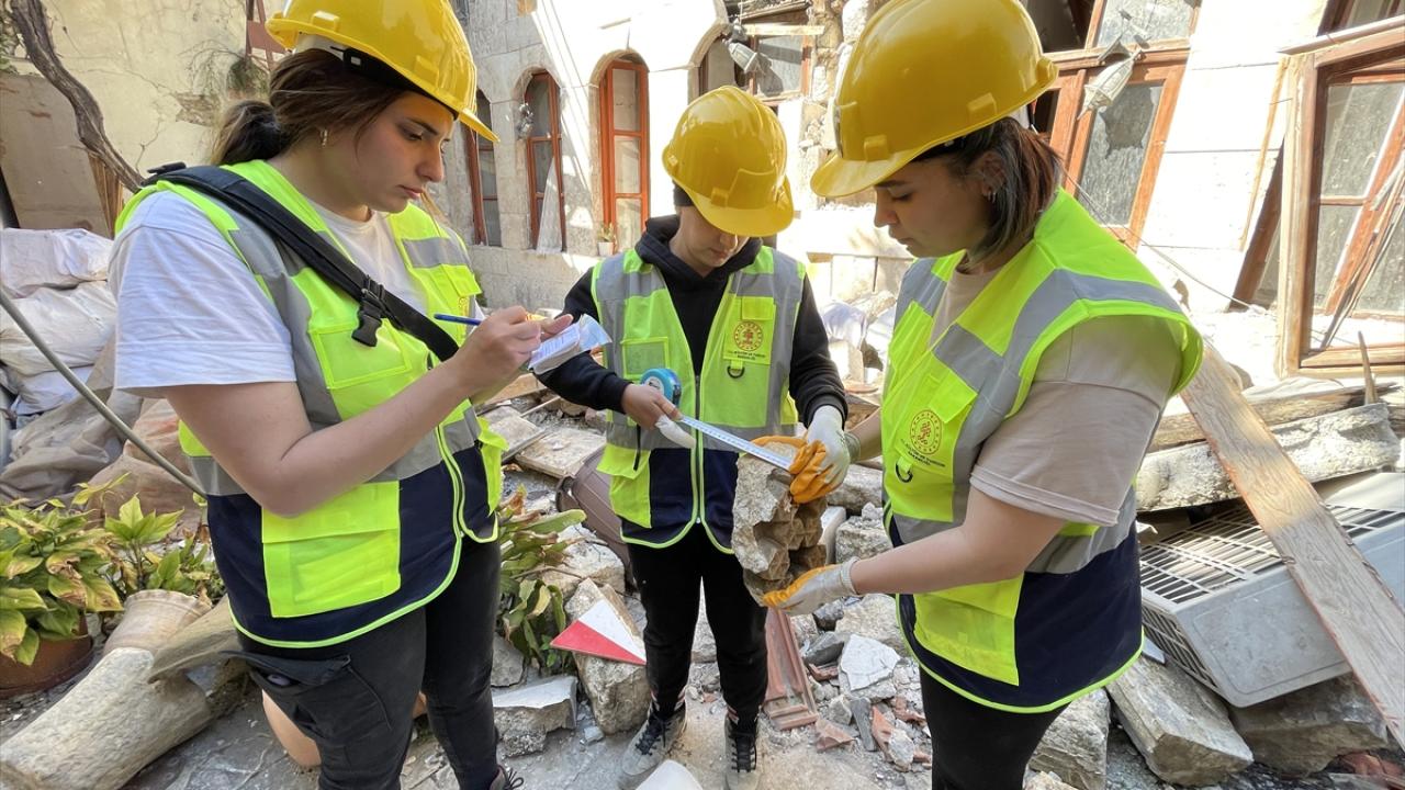 "Güvenlik önlemlerini alarak her bir yapıda farklı metot uyguluyoruz"