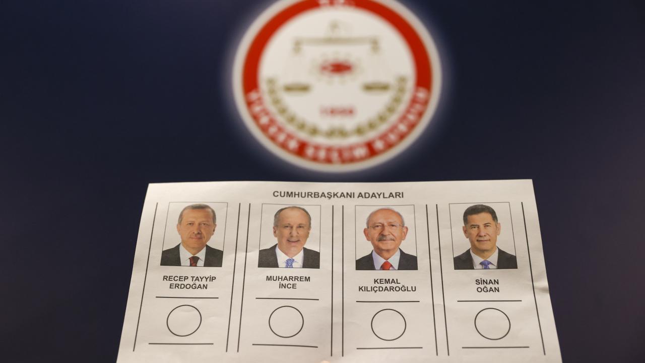 Seçmenin oy kullanma işlemini gerçekleştireceği 6 adım şöyle: