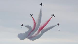 Türk Yıldızları ve SOLOTÜRK Samsun semalarında gösteri uçuşu yaptı